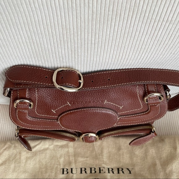 Burberry London Leather Shoulder Bag - Picture 6 of 9